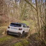 Jeep Avenger eHybrid-Avenger mit „Anschieber“ 22