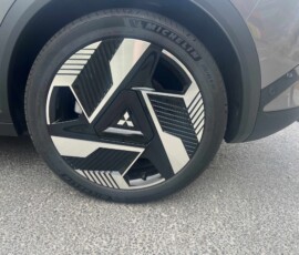 Mitsubishi Eclipse Cross-Wieder elektrisch 5