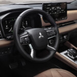 Mitsubishi Outlander: lang erwartet in Europa 12