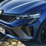Renault Clio 2023-French Connection 22